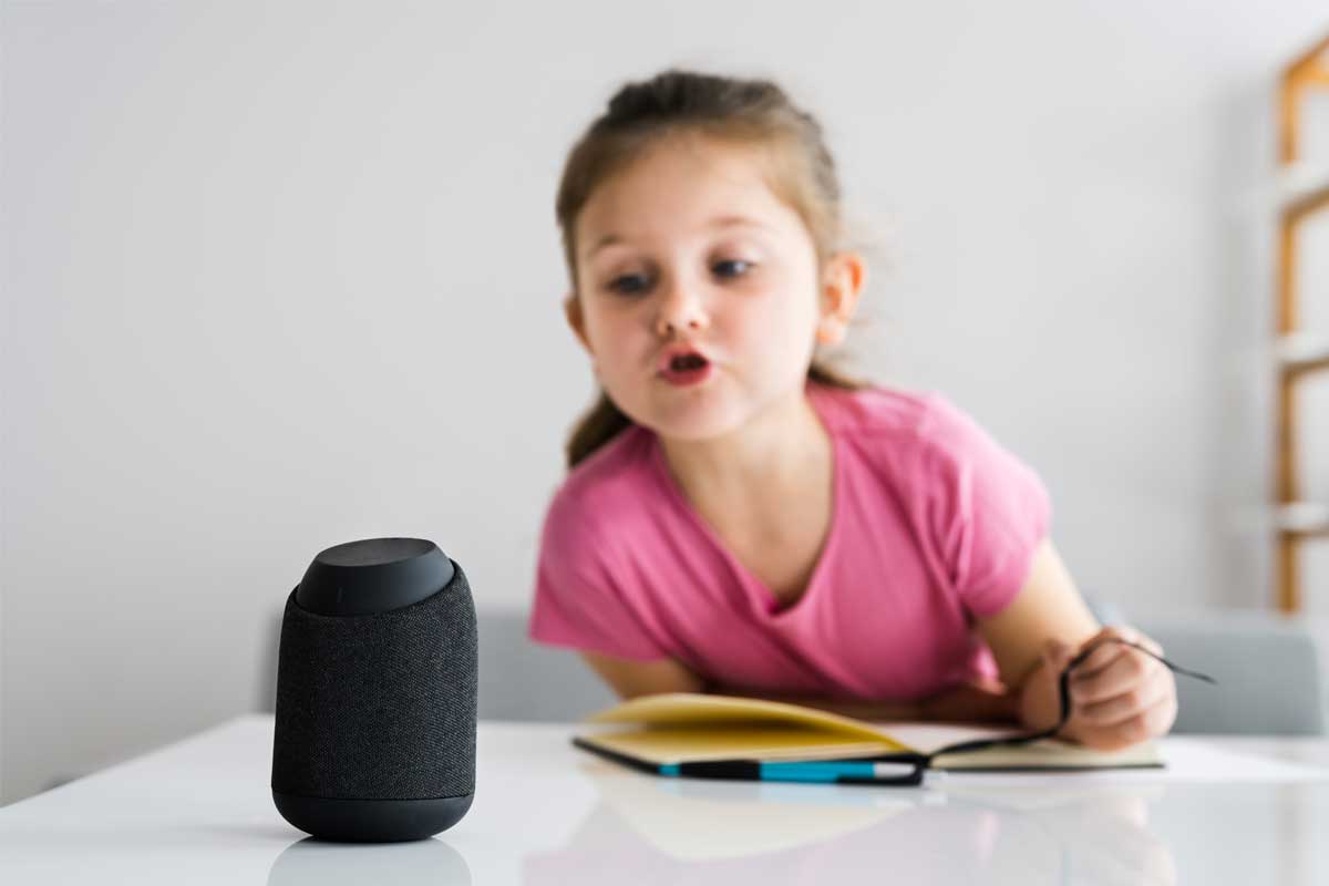 Using Voice Assistants as Learning Aids for Students