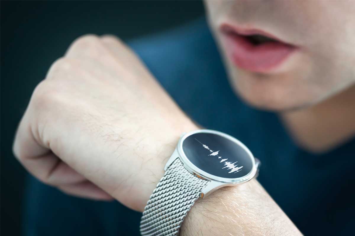 Everyones-talking-about-Speech-Recognition---Smartwatch-1200x800