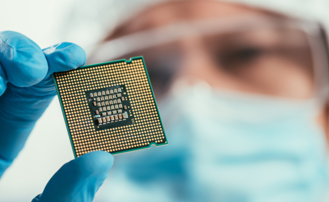 4 Steps to Choose an Energy Efficient Semiconductor for Wearables Blog